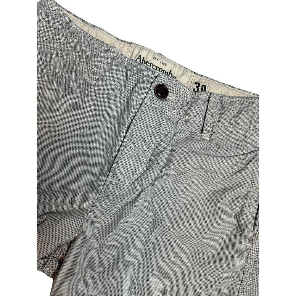 Abercrombie & Fitch Mens Size 30 Chino Gray 7" Inseam Button Fly Pockets